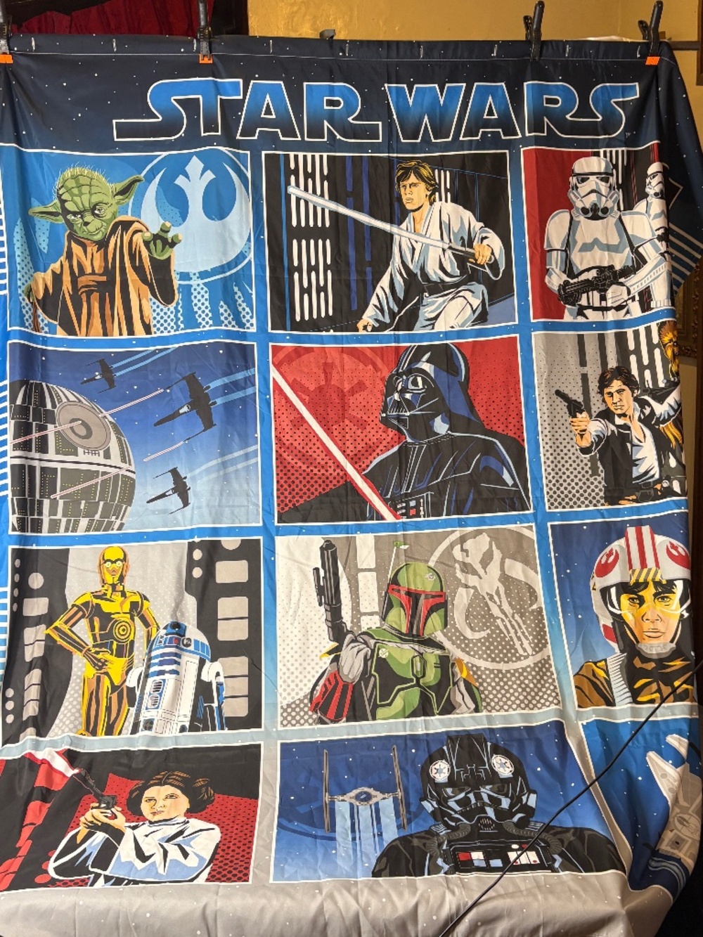 STAR WARS Collage of Iconic Characters Shower Curtain 70x72 NWOT Vader,Yoda,Leia